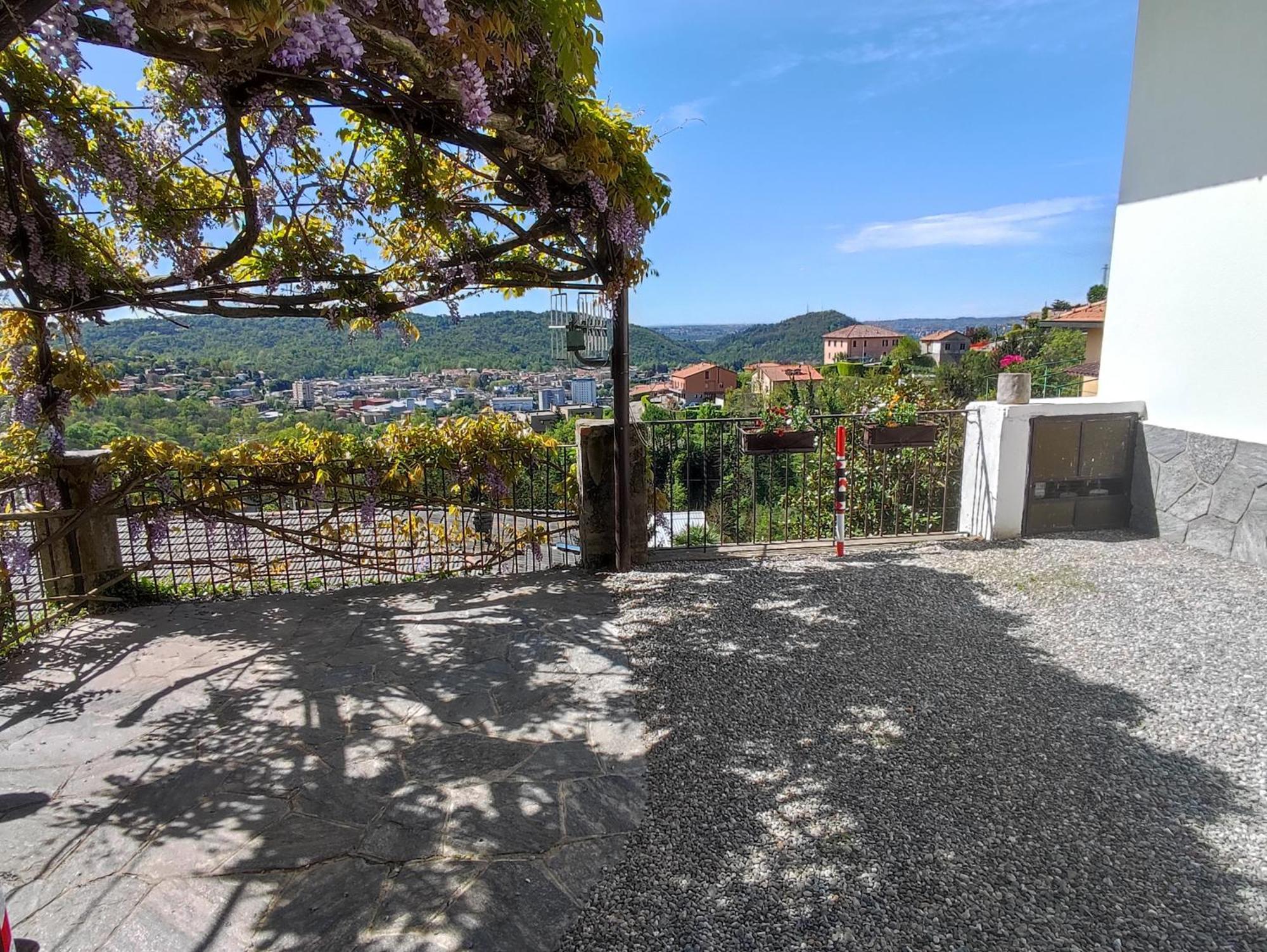 Villa Antonella, App. Vittoria Tavernerio Eksteriør bilde