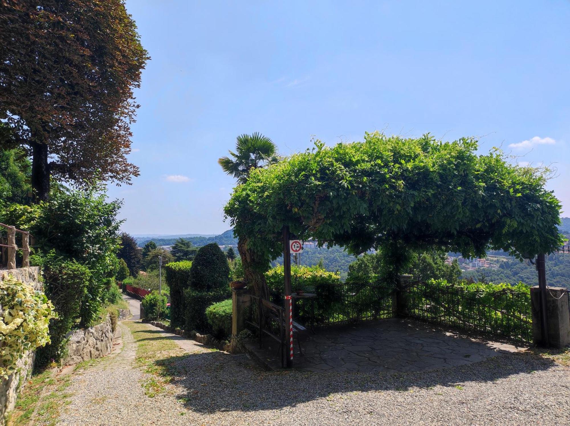 Villa Antonella, App. Vittoria Tavernerio Eksteriør bilde